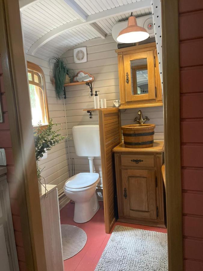 בית הארחה Le Soler 	Roulotte En Bois Sud France מראה חיצוני תמונה
